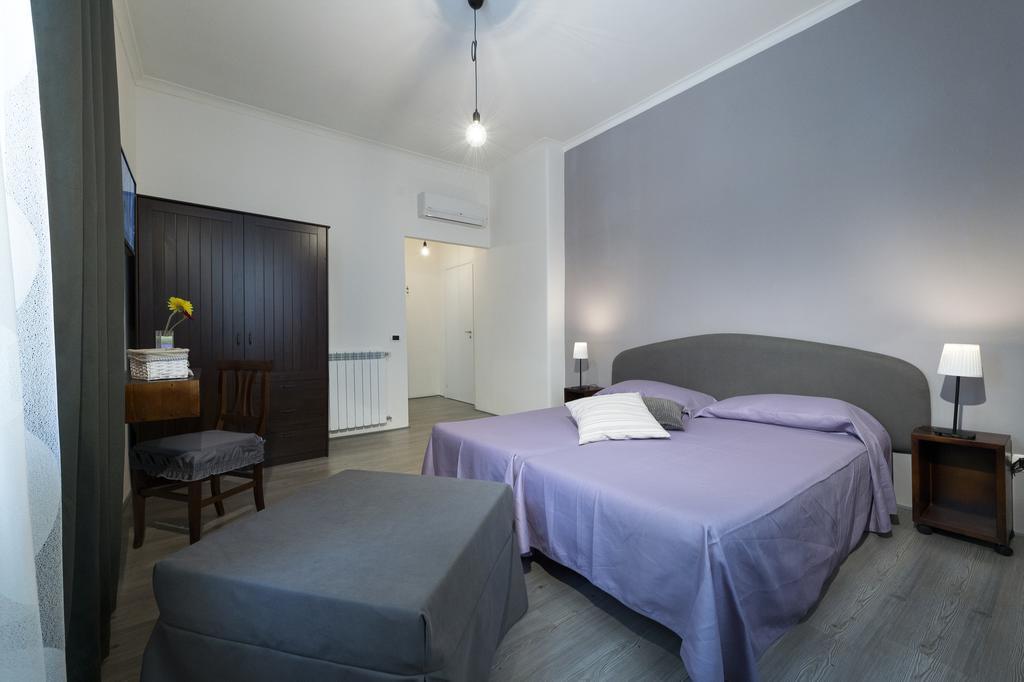 B&B Sleep & Zupp Naples Room photo